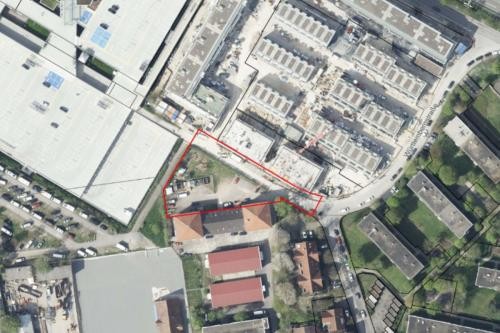Luftbild des Standorts des künftigen Stadtteilplatzes
