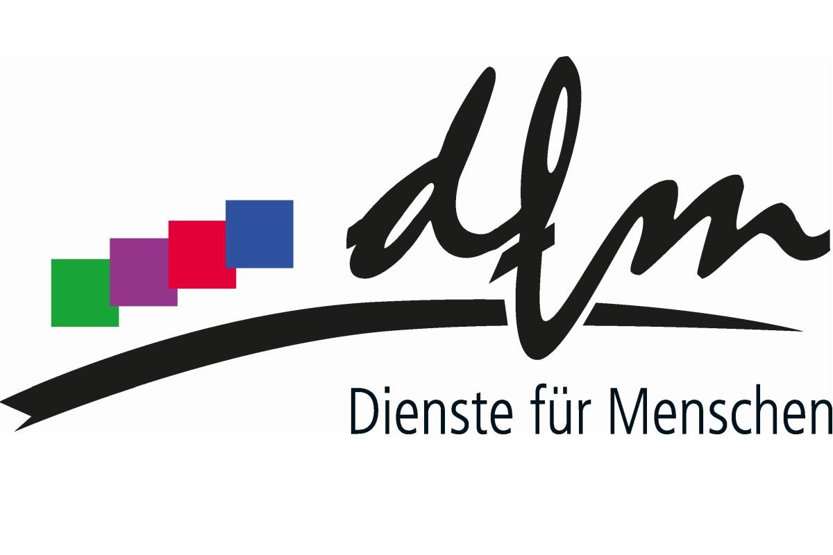 Logo dfm - Dienste für Menschen: drei farbige Quadrate, überlappend, Schriftzug