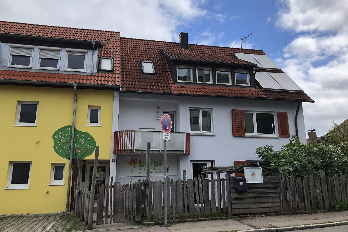 Gebäudeansicht der Kinderkrippe Pfauenauge