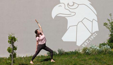 Wein & Yoga