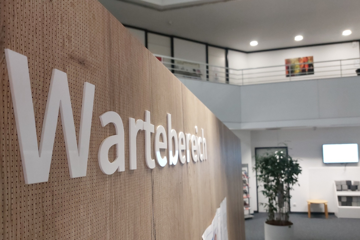 Bürgeramt Zu sehen ist der Wartebereich im Bürgeramt Esslingen