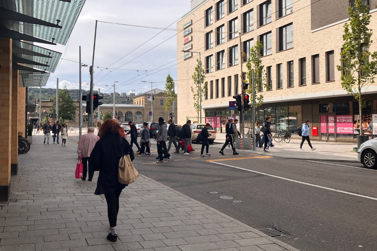 Ampel zwischen QBUS und ES Ampel zwischen QBUS und ES