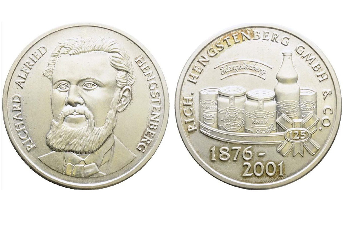 OdM Juni 2026, Medaille Hengstenberg, 2001 Medaille. Auf der Vorderseite ein Männerkopf, auf der Rückseite Produkte der Firma: Konservendosen.