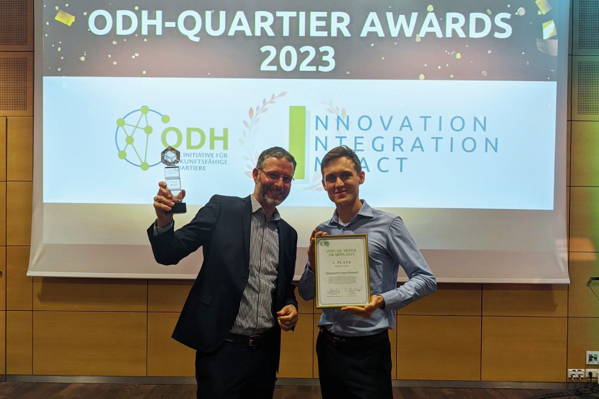 Tobias Nusser und Matthias Stickel nehmen den ODH-Award entgegen