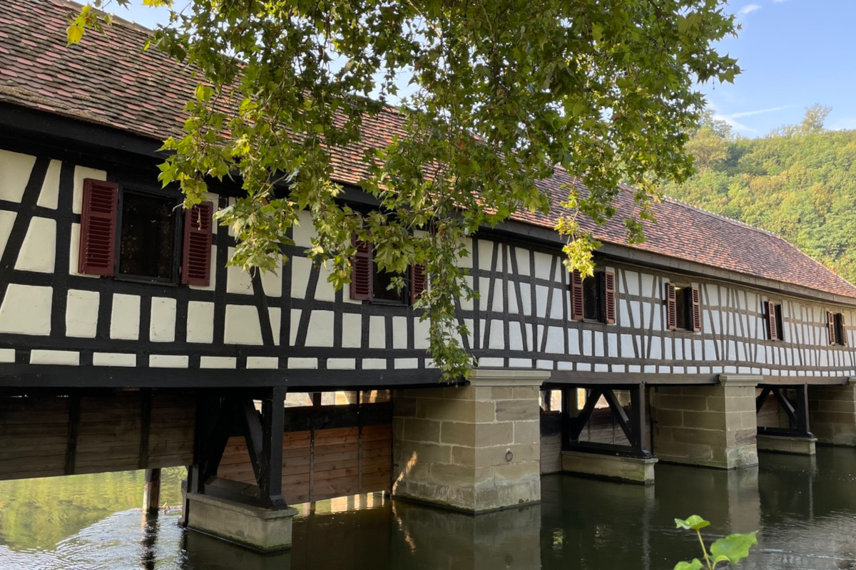 Wasserhaus Blick auf das Wasserhaus am Hammerkanal