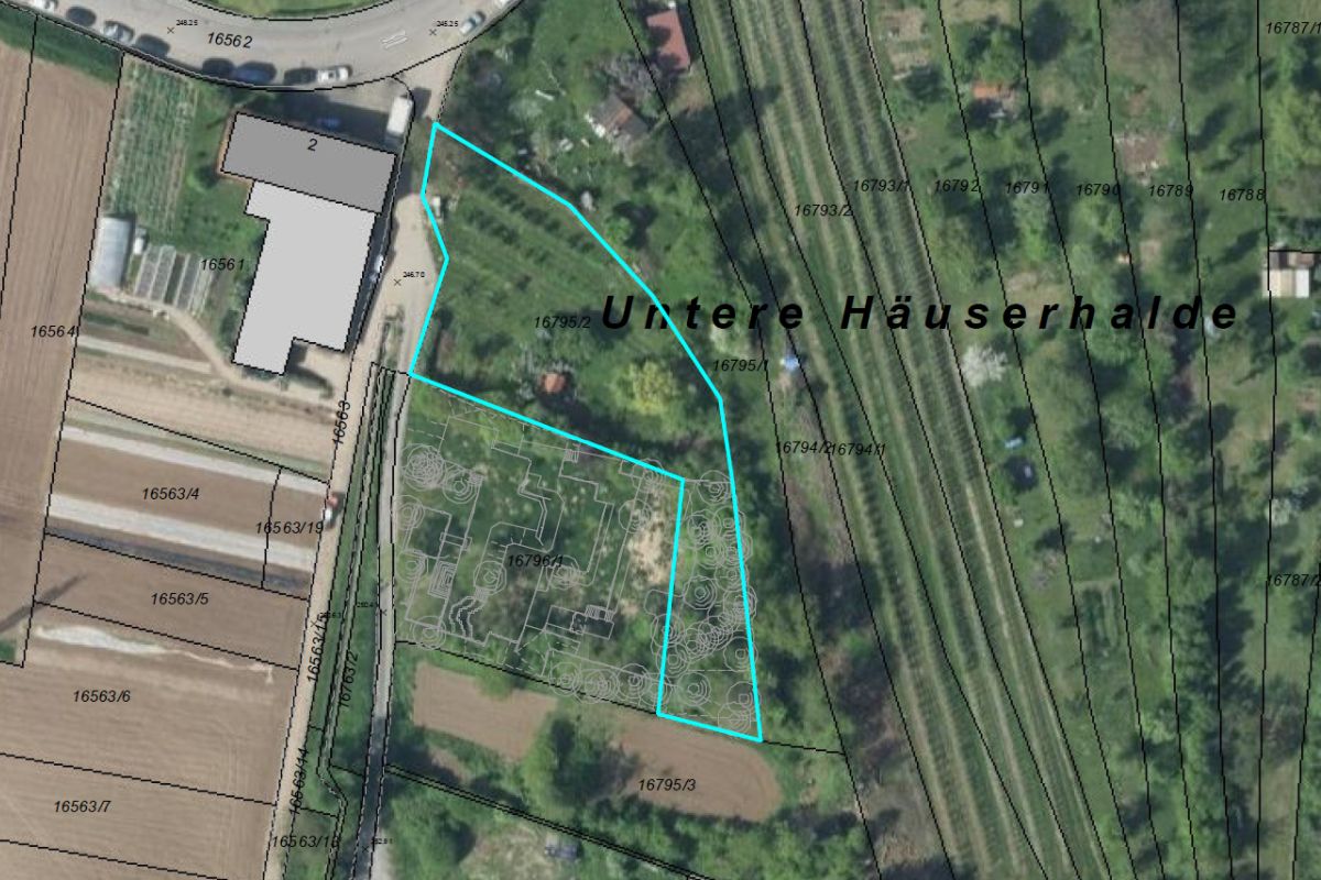 Luftbild zeigt Lage des Grundstücks