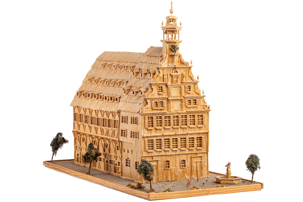 Altes Rathaus, gebaut aus Streichhölzern Aus Holz gebautes Modell des Alten Rathauses in Esslingen.