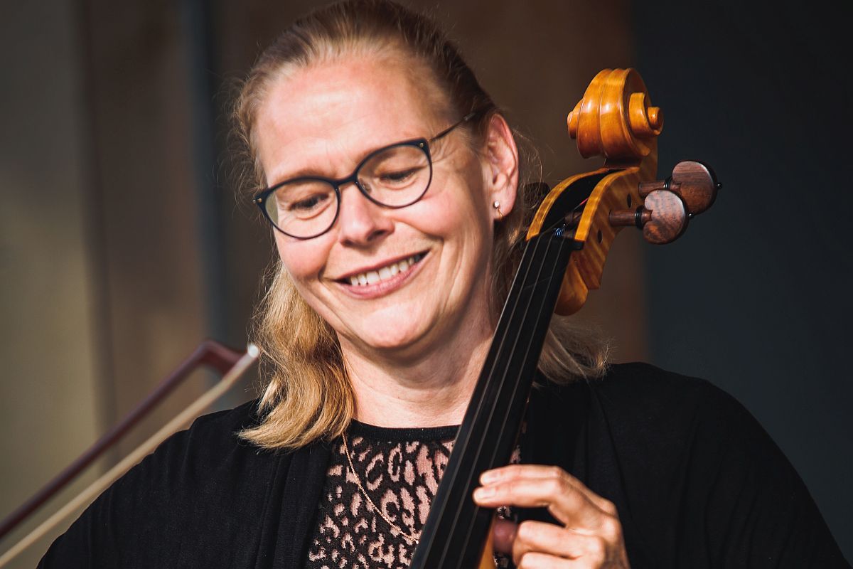 Claudia Schünemann Portraitfoto Claudia Schünemann