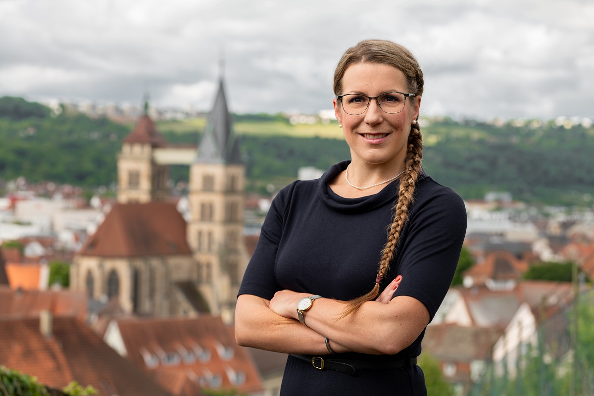Portrait von Christine Clement-Wiegand, Amtsleitung im Amt für Wirtschaft
