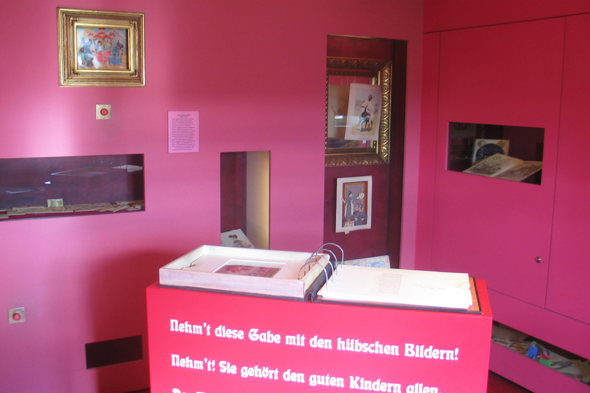 Ausstellungsraum Schreiber-Museum. Ausstellungsraum Schreiber-Museum.