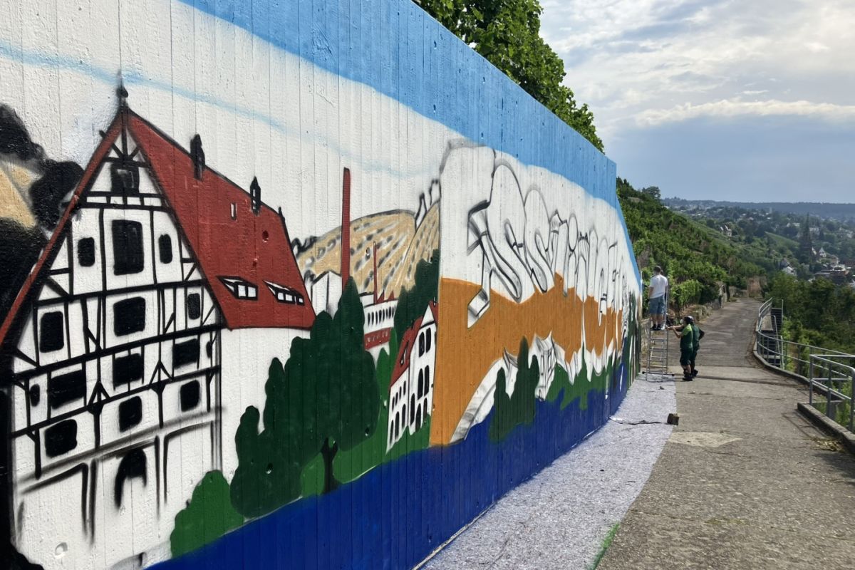 Graffiti an der Weinbergmauer