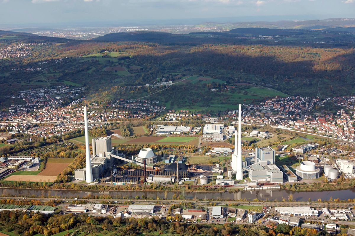 Luftbild des Kraftwerks Altbach/Deizisau