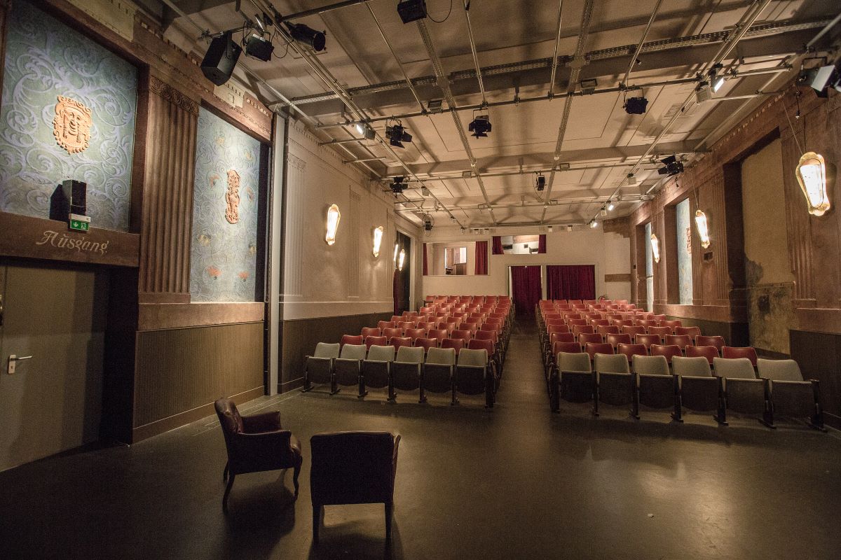 Bühne Sicht von der Bühne aus, bestuhlung