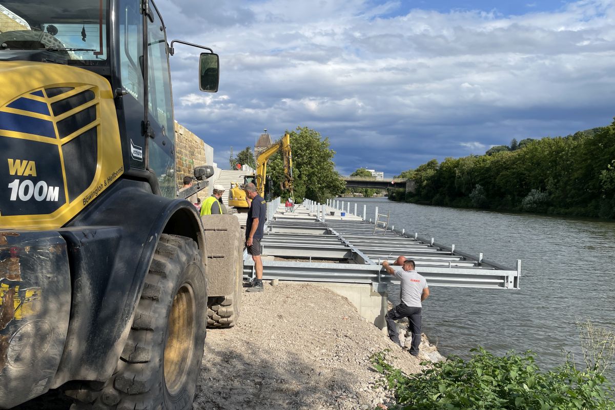 Terrasse über den Neckar