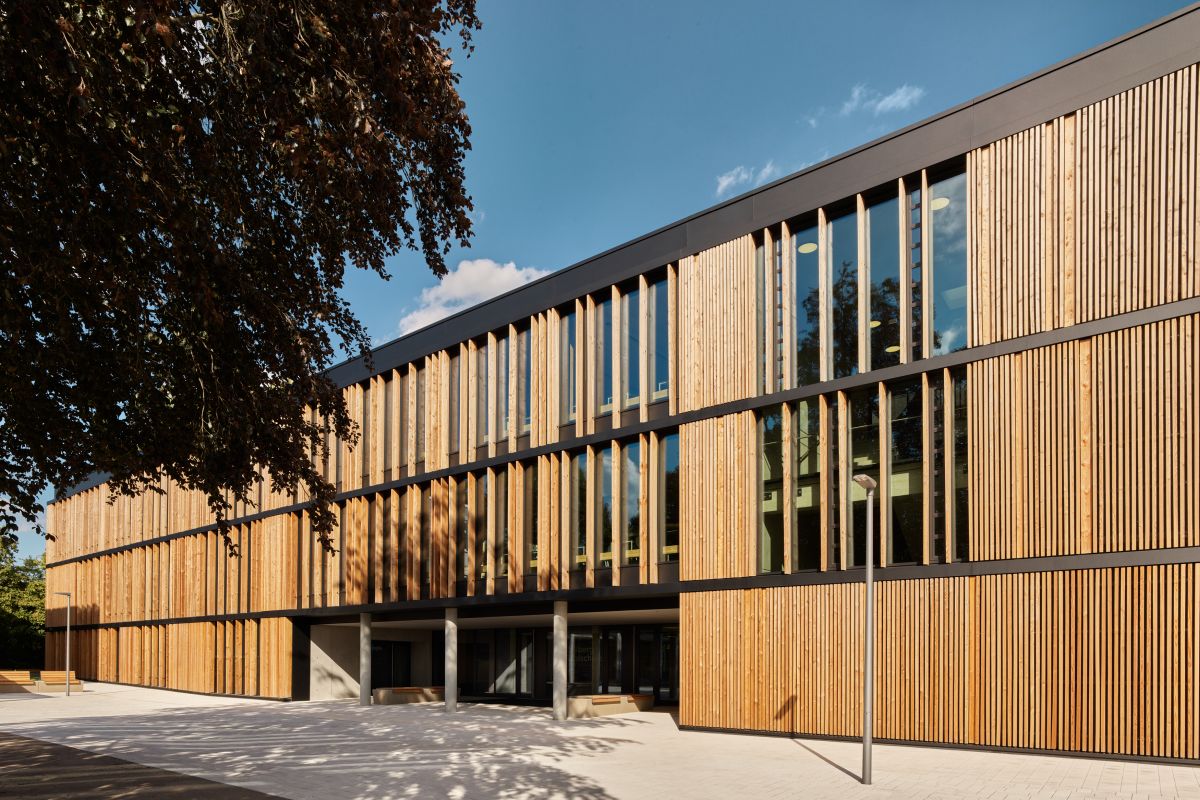 Das neue Schulgebäude der ZRS