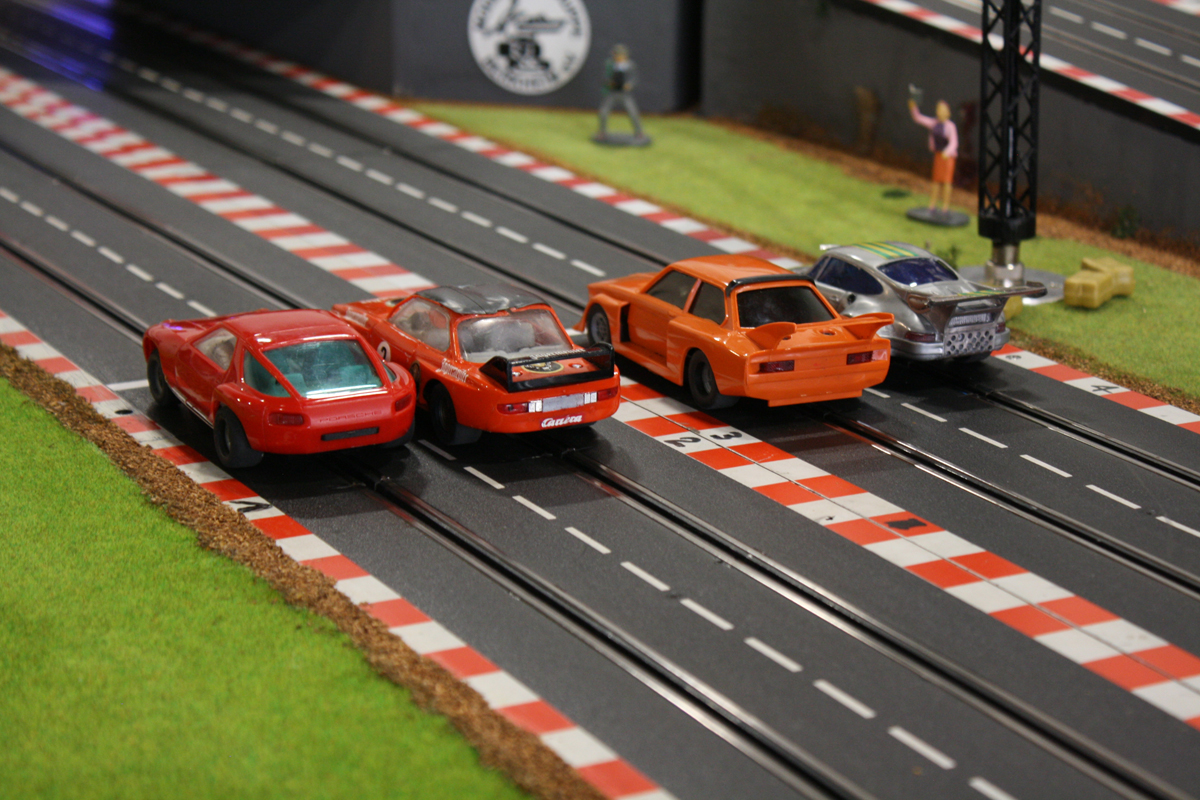 Eröffnung, Rennbahn der Modellbaugruppe Berkheim zu Gast.