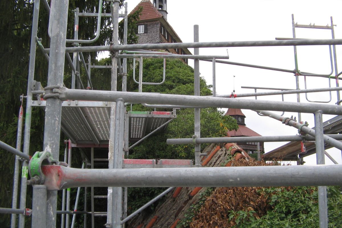 Eingerüstete Burgstaffel Burgstaffel in Richtung Hochwacht ist eingerüstet