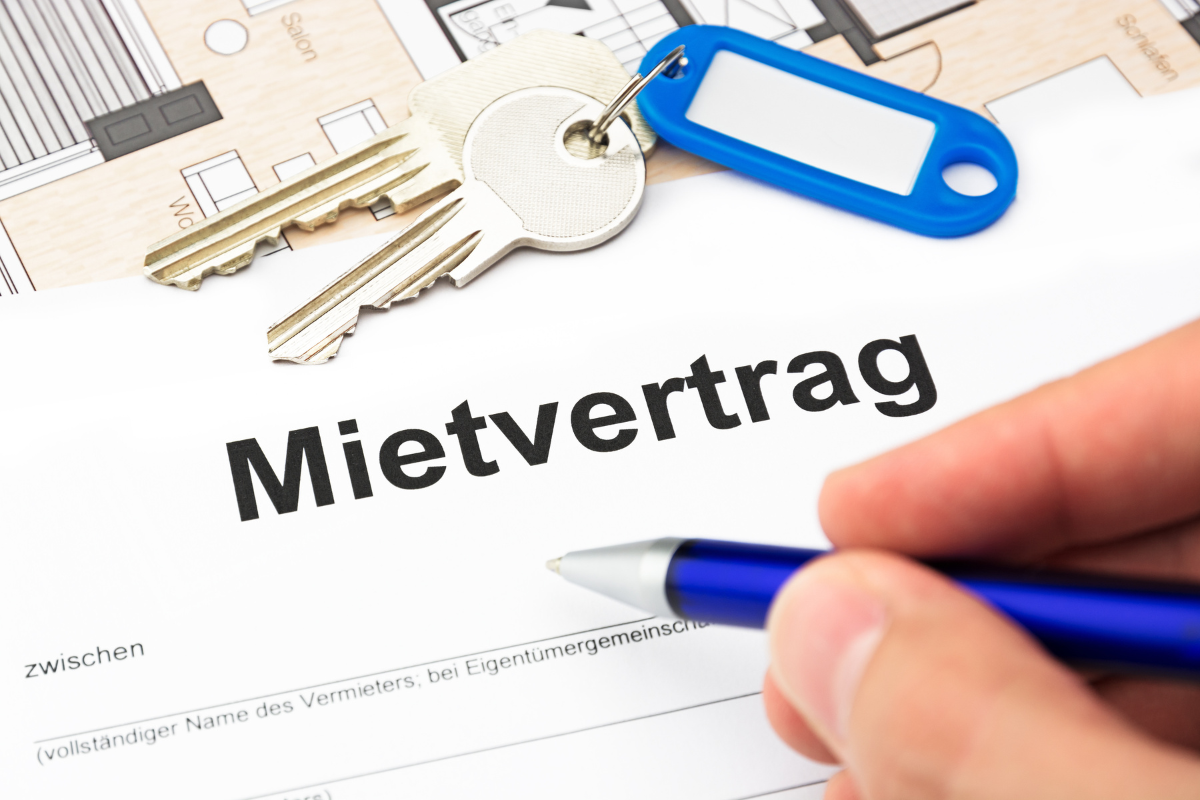 Mietvertrag Mietvertrag und Schlüssel